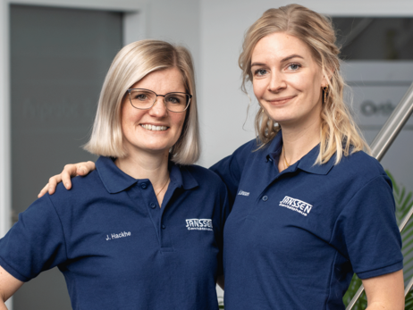 Jenny Hackhe und Merle Janssen. 